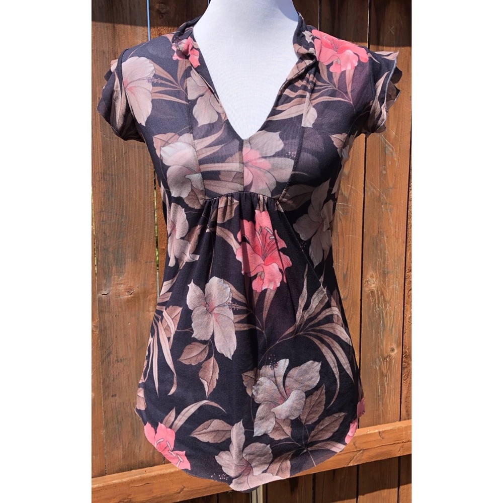 Daisy and Clover blouse